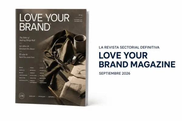 Portada de LOVE YOUR BRAND Magazine de Global Leather Goods